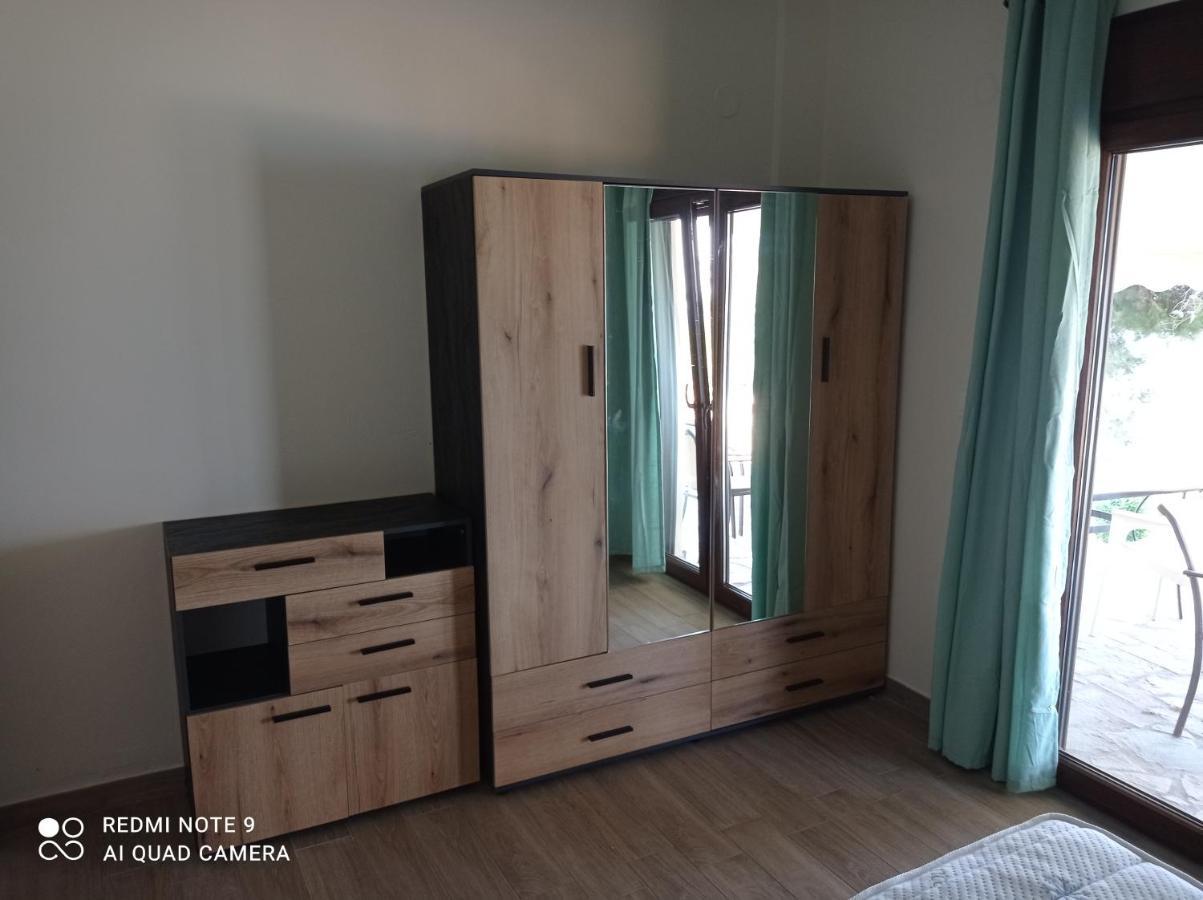 Sunset Apartment إبانومي المظهر الخارجي الصورة