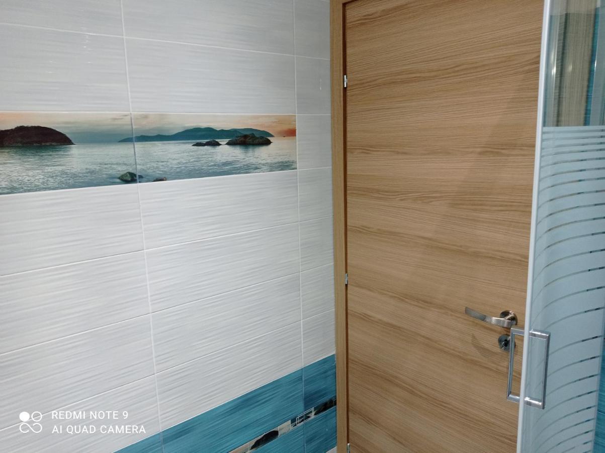 Sunset Apartment إبانومي المظهر الخارجي الصورة