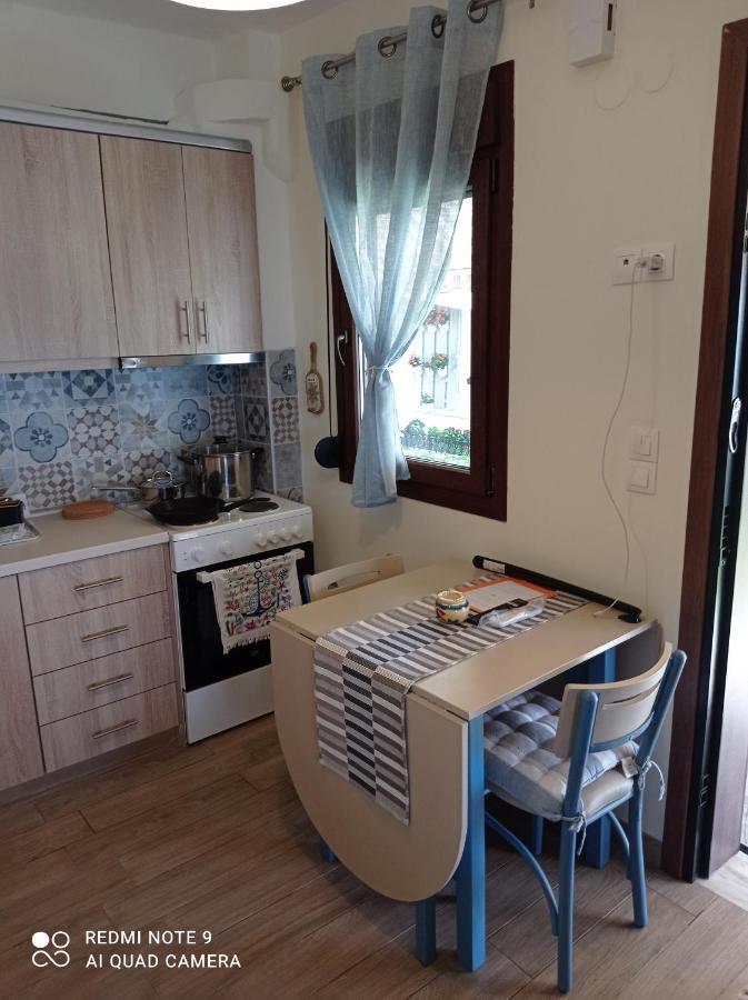 Sunset Apartment إبانومي المظهر الخارجي الصورة