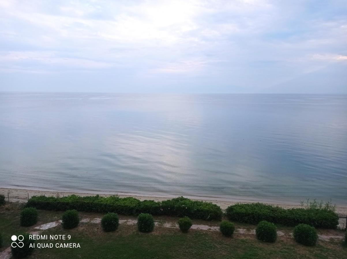 Sunset Apartment إبانومي المظهر الخارجي الصورة